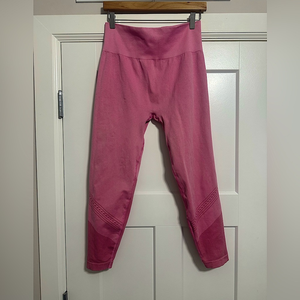 Pink Sculptknit Workout Leggings - Picture 2 of 5